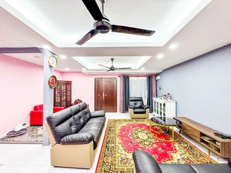 2-storey Terraced House for Sale in Taman Sri Medan (Petaling Jaya) - Ilman Nahri - Living Room - PropertyGuru.com.my