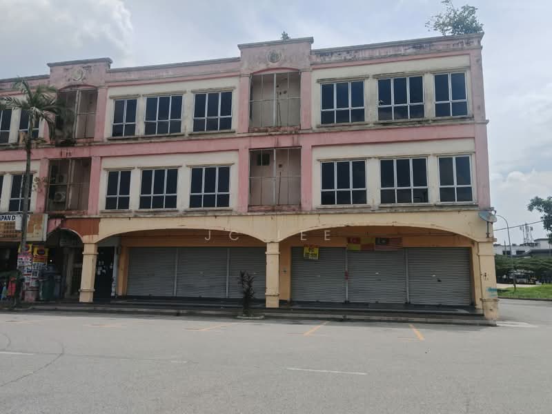 Kedai untuk Disewa di Semenyih (Selangor) - JC Lee - Exterior - PropertyGuru.com.my