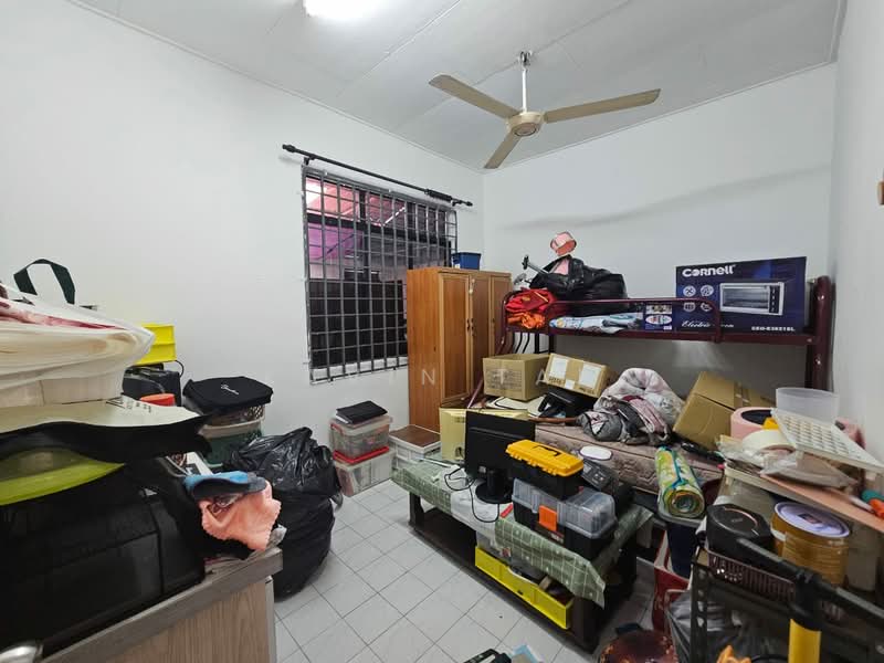 Semi-Detached House for Sale in Taman Megah Ria (Masai) - Kavin Tan - Bedroom - PropertyGuru.com.my