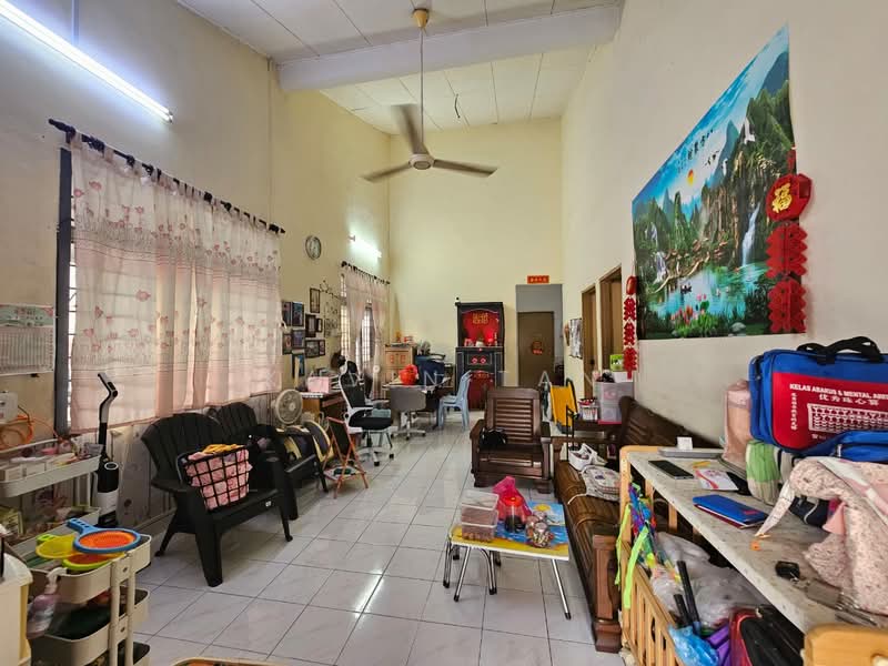 Semi-Detached House for Sale in Taman Megah Ria (Masai) - Kavin Tan - Living Room - PropertyGuru.com.my