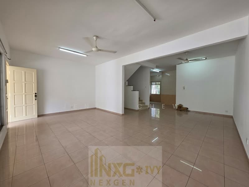 Rumah Teres untuk Dijual di Bandar Bukit Tinggi 2 (Klang) - Jennie Chew - Living Room - PropertyGuru.com.my