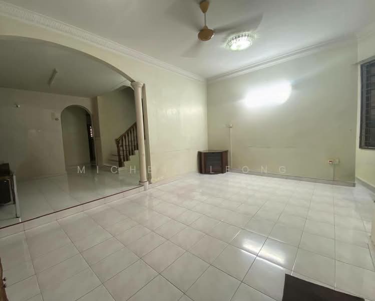 2-storey Terraced House for Sale in Taman Rasi Jaya (Menglembu) - Michele Leong - Living Room - PropertyGuru.com.my