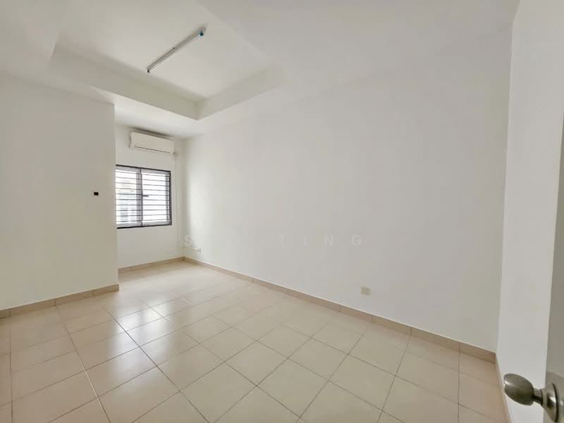 2-storey Terraced House for Sale in Taman Seri Austin (Tebrau) - Shi Ting - PropertyGuru.com.my