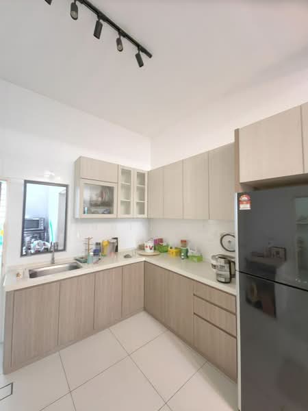 2-storey Terraced House for Sale in Iskandar Puteri (Nusajaya) (Johor) - Rain Ng - Kitchen - PropertyGuru.com.my