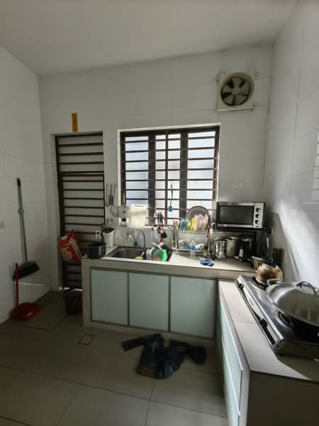 2-storey Terraced House for Sale in Iskandar Puteri (Nusajaya) (Johor) - Rain Ng - Kitchen - PropertyGuru.com.my
