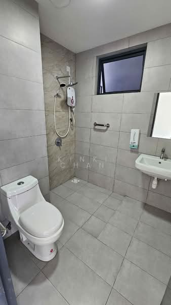Kondominium untuk Dijual di The Holmes 2 - KINKI CHAN - Bathroom - PropertyGuru.com.my