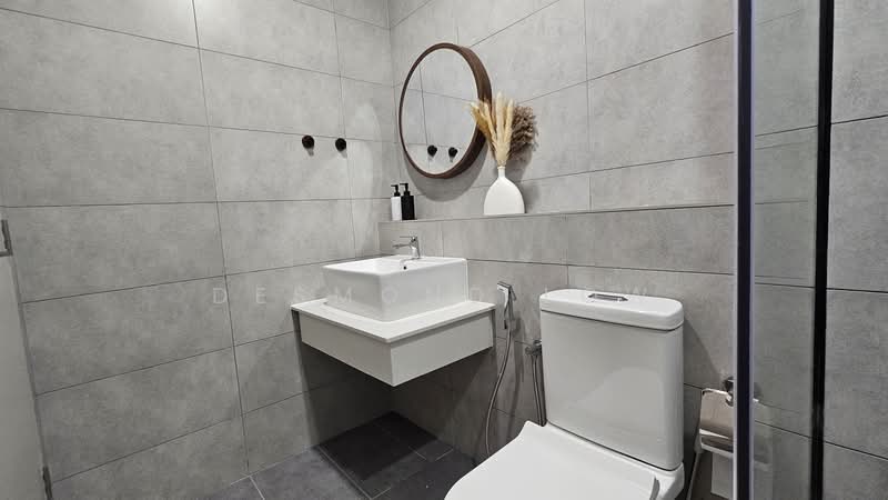 Servis Apartment untuk Disewa di SWNK Houze @ BBCC - Desmond Low - Bathroom - PropertyGuru.com.my