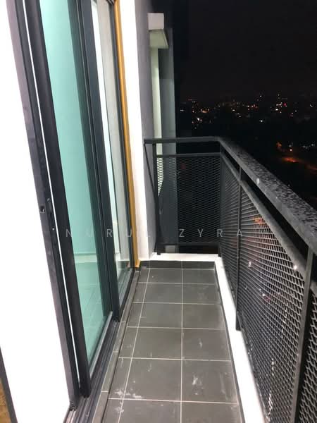 Servis Apartment untuk Dijual di JRK Senesta - Nurul Zyra - Balcony - PropertyGuru.com.my