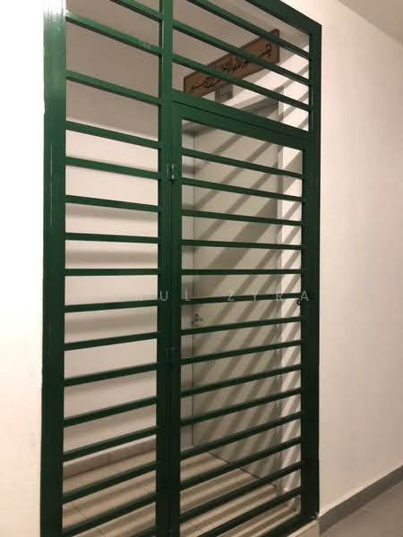 Servis Apartment untuk Dijual di JRK Senesta - Nurul Zyra - Entrance - PropertyGuru.com.my