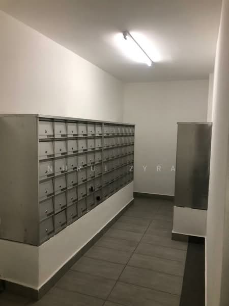 Servis Apartment untuk Dijual di JRK Senesta - Nurul Zyra - Corridor - PropertyGuru.com.my