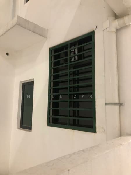 Servis Apartment untuk Dijual di JRK Senesta - Nurul Zyra - Exterior - PropertyGuru.com.my