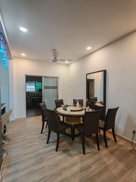 2-storey Terraced House for Sale in Taman Desa Cemerlang (Ulu Tiram) - KT Tan - Dining Room - PropertyGuru.com.my