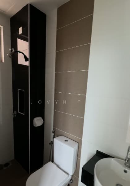 Service Residence for Sale at Vida Heights - Jovyn Tay - Bathroom - PropertyGuru.com.my