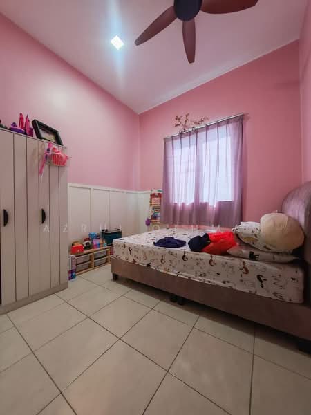 Rumah Teres 1 Tingkat untuk Dijual di Labu (Negeri Sembilan) - Azrul Othman - Bedroom - PropertyGuru.com.my