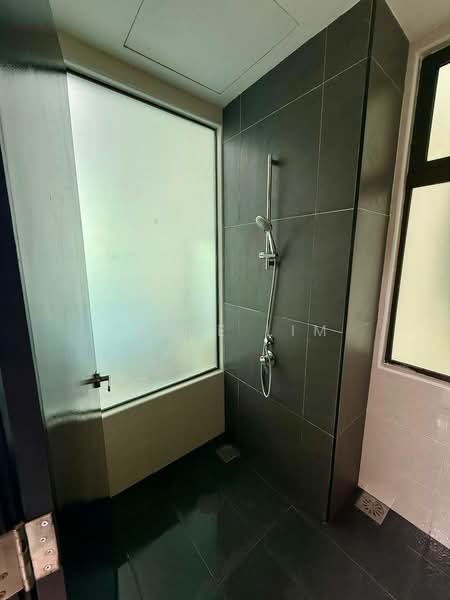 Service Residence for Rent at Wave @ Marina Cove - Irene Lim - Bathroom - PropertyGuru.com.my