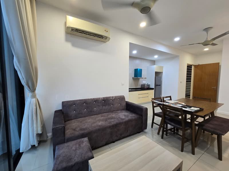 Servis Apartment untuk Dijual di D'Pristine - Edward Siow - Living Room - PropertyGuru.com.my