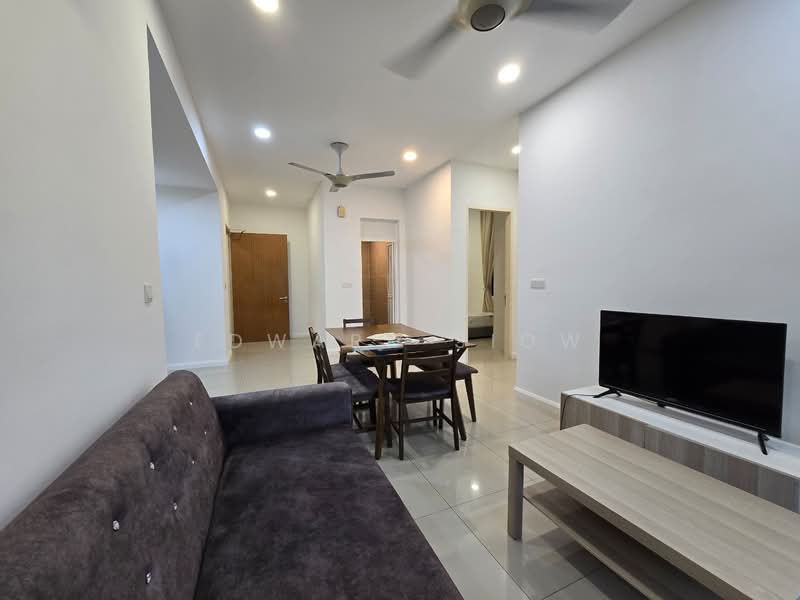 Servis Apartment untuk Dijual di D'Pristine - Edward Siow - Living Room - PropertyGuru.com.my