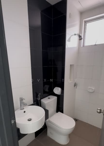 Service Residence for Sale at Vida Heights - Jovyn Tay - Bathroom - PropertyGuru.com.my