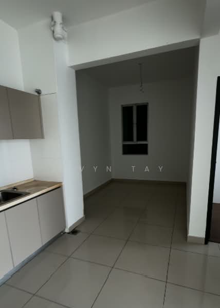 Service Residence for Sale at Vida Heights - Jovyn Tay - Kitchen - PropertyGuru.com.my