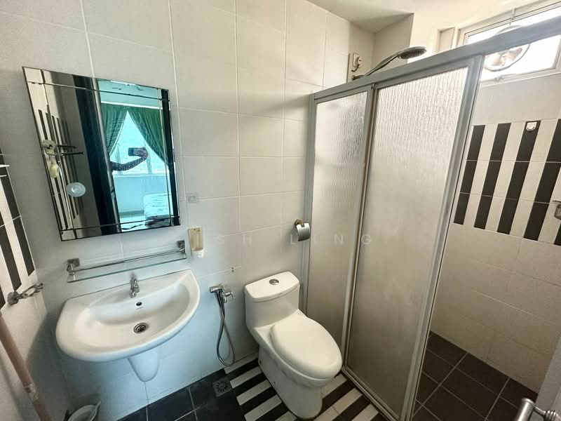 Kondominium untuk Disewa di Pangsapuri Seri Jaya - Fish Ling - Bathroom - PropertyGuru.com.my