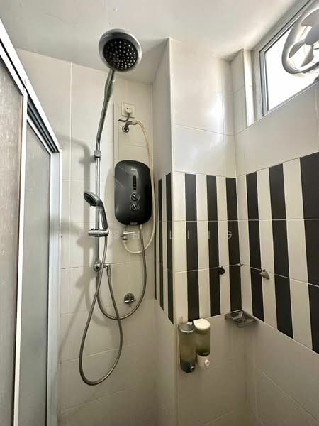 Kondominium untuk Disewa di Pangsapuri Seri Jaya - Fish Ling - Bathroom - PropertyGuru.com.my