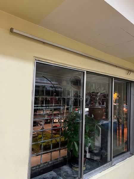 Flat for Sale at Medan Batu Caves - Kent Goey - Balcony - PropertyGuru.com.my