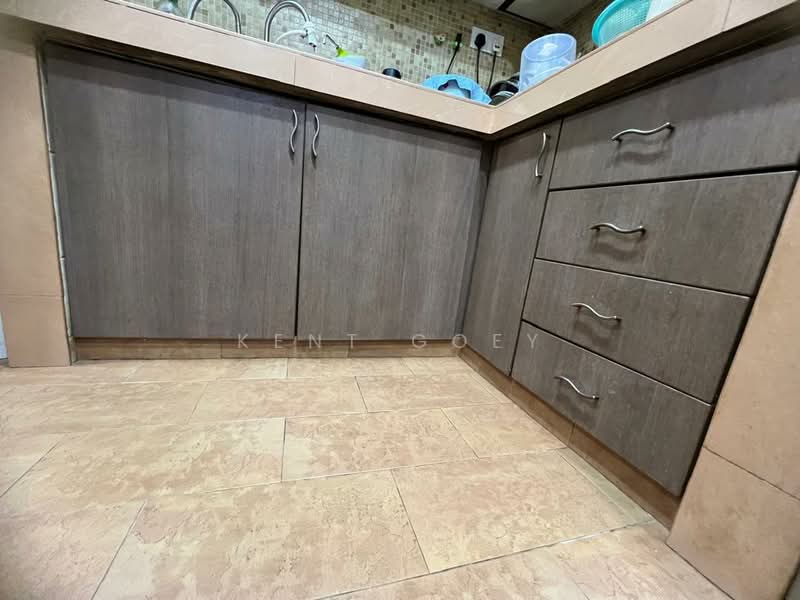 Flat for Sale at Medan Batu Caves - Kent Goey - Kitchen - PropertyGuru.com.my