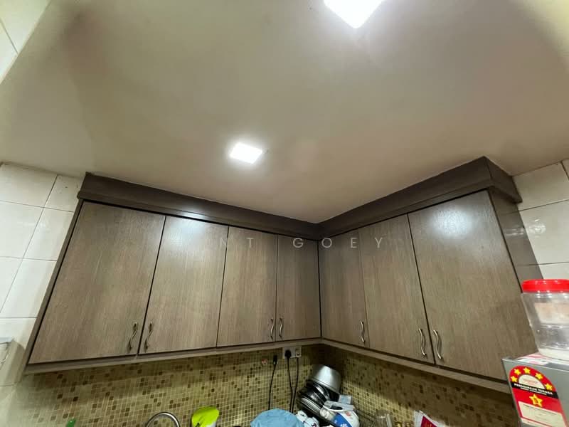 Flat for Sale at Medan Batu Caves - Kent Goey - Kitchen - PropertyGuru.com.my