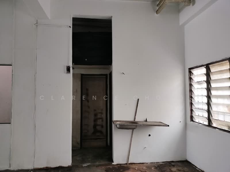 Shop / Office for Rent in Taman Puncak Jalil (Seri Kembangan) - Clarence Chong - Interior - PropertyGuru.com.my