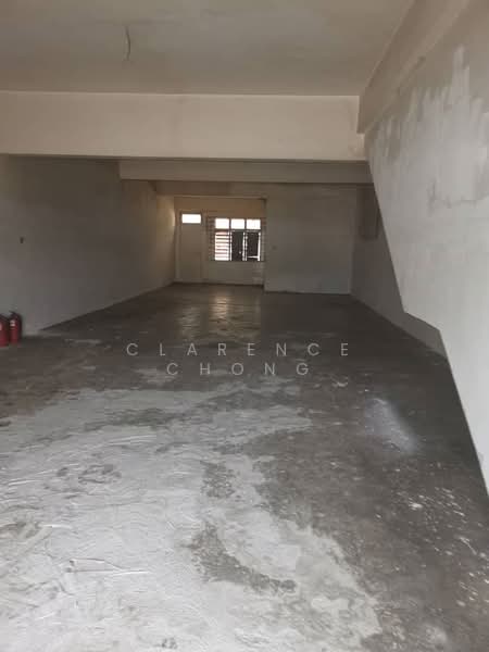 Shop / Office for Rent in Taman Puncak Jalil (Seri Kembangan) - Clarence Chong - Interior - PropertyGuru.com.my