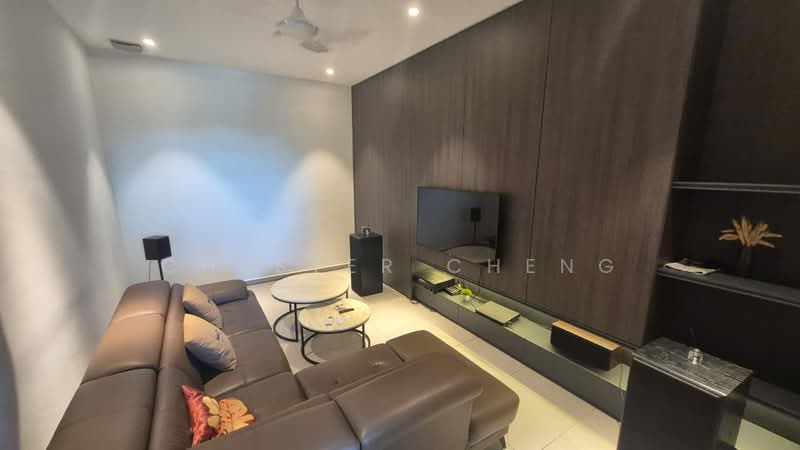 Rumah Berkembar untuk Dijual di Putra Heights (Subang Jaya) - Chester Cheng - Living Room - PropertyGuru.com.my