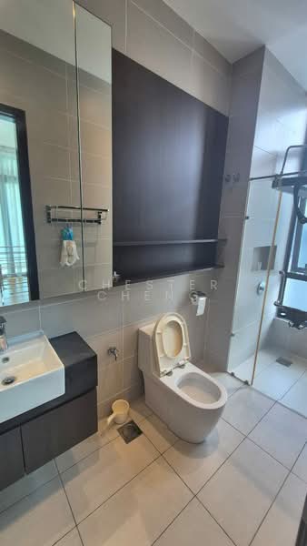 Rumah Berkembar untuk Dijual di Putra Heights (Subang Jaya) - Chester Cheng - Bathroom - PropertyGuru.com.my