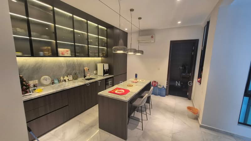Rumah Berkembar untuk Dijual di Putra Heights (Subang Jaya) - Chester Cheng - Kitchen - PropertyGuru.com.my
