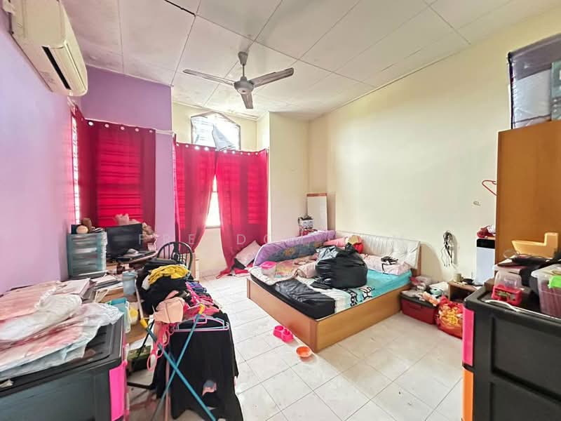 2-storey Terraced House for Sale in Kulai (Johor) - Freedom Lam - Bedroom - PropertyGuru.com.my