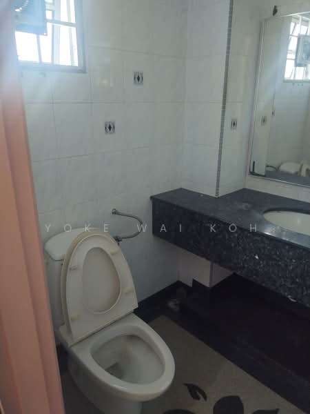 2-storey Terraced House for Rent in Usj 9 (Subang Jaya) - Yoke Wai Koh - Bathroom - PropertyGuru.com.my