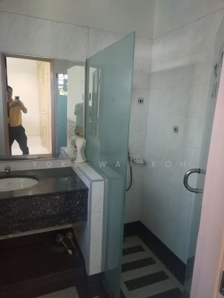 2-storey Terraced House for Rent in Usj 9 (Subang Jaya) - Yoke Wai Koh - Bathroom - PropertyGuru.com.my