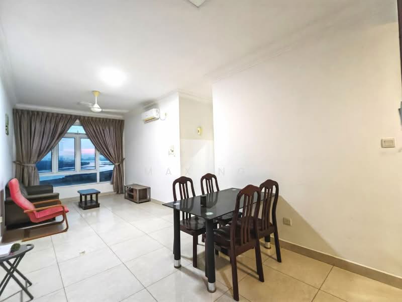 Service Residence for Sale at Pangsapuri Tanah Emas (Golden Sands) - Max Ng - Living Room - PropertyGuru.com.my
