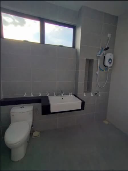 2-storey Terraced House for Sale in Eco Majestic (Semenyih) - Jesslyn Lee - Bathroom - PropertyGuru.com.my