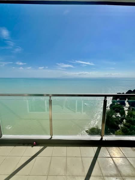 Kondominium untuk Dijual di 10 Island Resort - Danick Teoh - Balcony - PropertyGuru.com.my