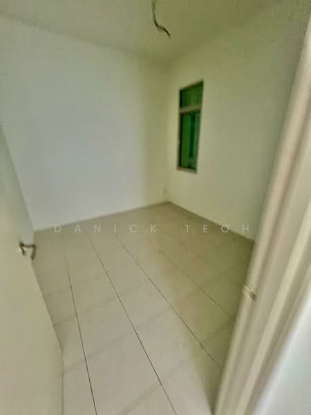Kondominium untuk Dijual di 10 Island Resort - Danick Teoh - Interior - PropertyGuru.com.my