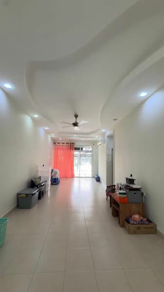 2-storey Terraced House for Sale in Taman Nusa Idaman (Iskandar Puteri (Nusajaya)) - Tuxton Phiong - Living Room - PropertyGuru.com.my