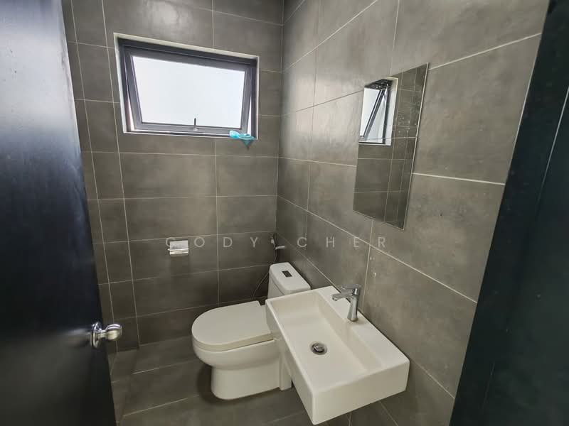 Servis Apartment untuk Dijual di The Link 2 Residences - Cody Cher - Bathroom - PropertyGuru.com.my