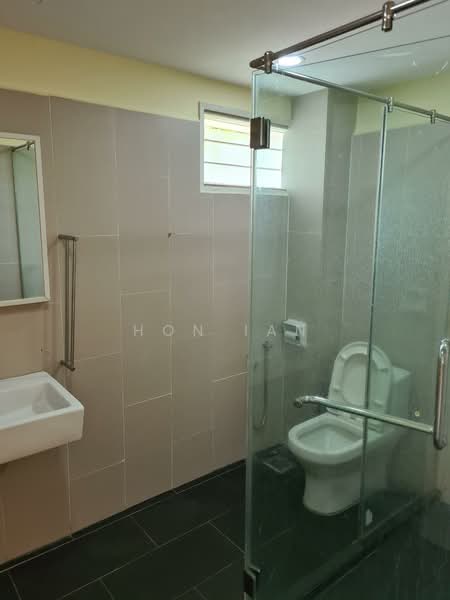 Bungalow for Sale in Bukit Damansara (Damansara Heights) - Hon Ian - Bathroom - PropertyGuru.com.my