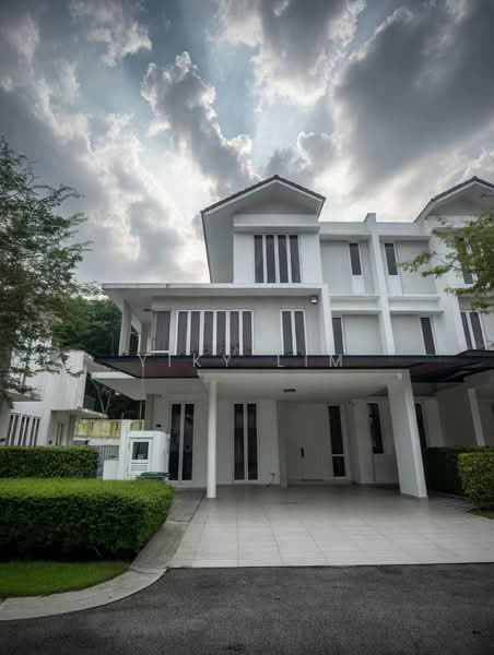 Rumah Berkembar untuk Dijual di Johor Bahru (Johor) - Yiky Lim - PropertyGuru.com.my