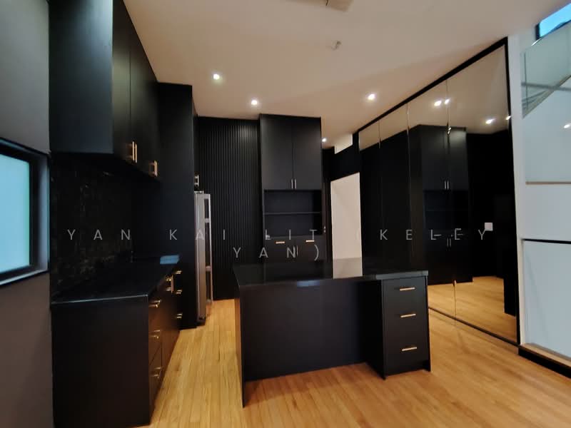 Rumah Banglo untuk Dijual di Ampang Jaya (Ampang) - Yan Kai Lit (Kelly Yan) - Dry Kitchen - PropertyGuru.com.my