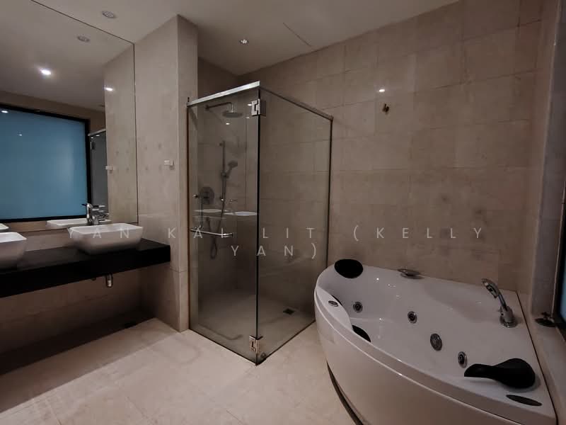 Rumah Banglo untuk Dijual di Ampang Jaya (Ampang) - Yan Kai Lit (Kelly Yan) - Master bathroom - PropertyGuru.com.my