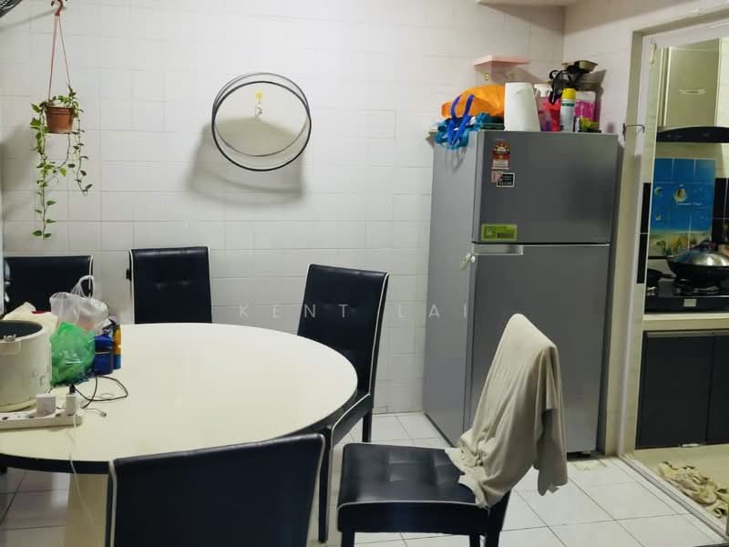 Condominium for Sale at Villa Condominium - Kent Lai - Dining Room - PropertyGuru.com.my