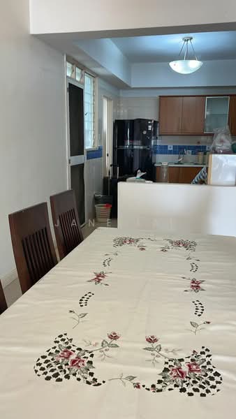 Condominium for Sale at Kiaramas Sutera - Jane Lai - Kitchen - PropertyGuru.com.my