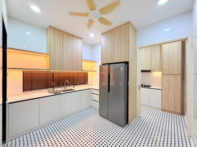 Rumah Teres 3 Tingkat untuk Dijual di Cyberjaya (Selangor) - BILYA ARIFF - Kitchen - PropertyGuru.com.my