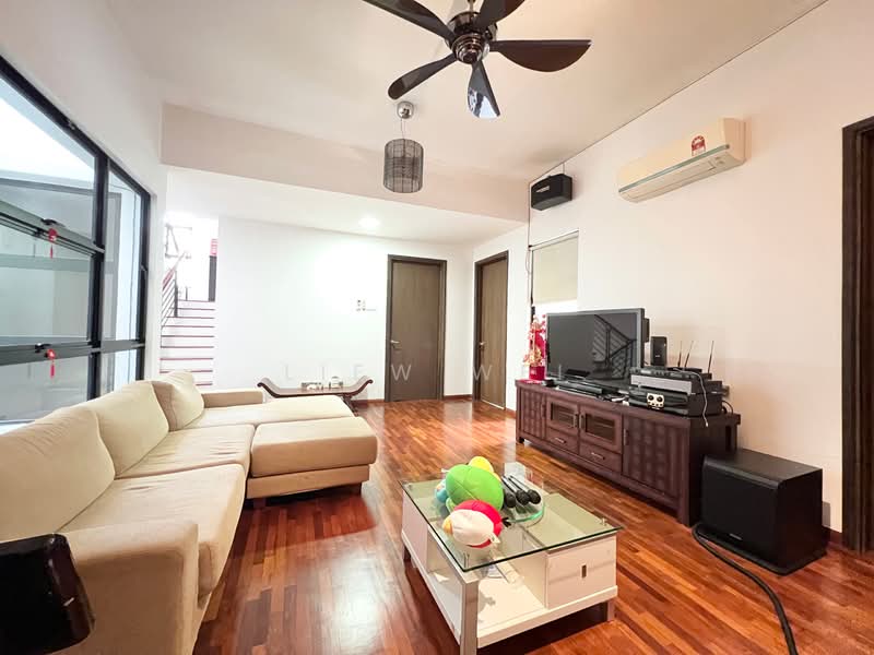 Rumah Berkembar untuk Dijual di Bandar Sungai Long (Selangor) - Wei Liew - Living Room - PropertyGuru.com.my